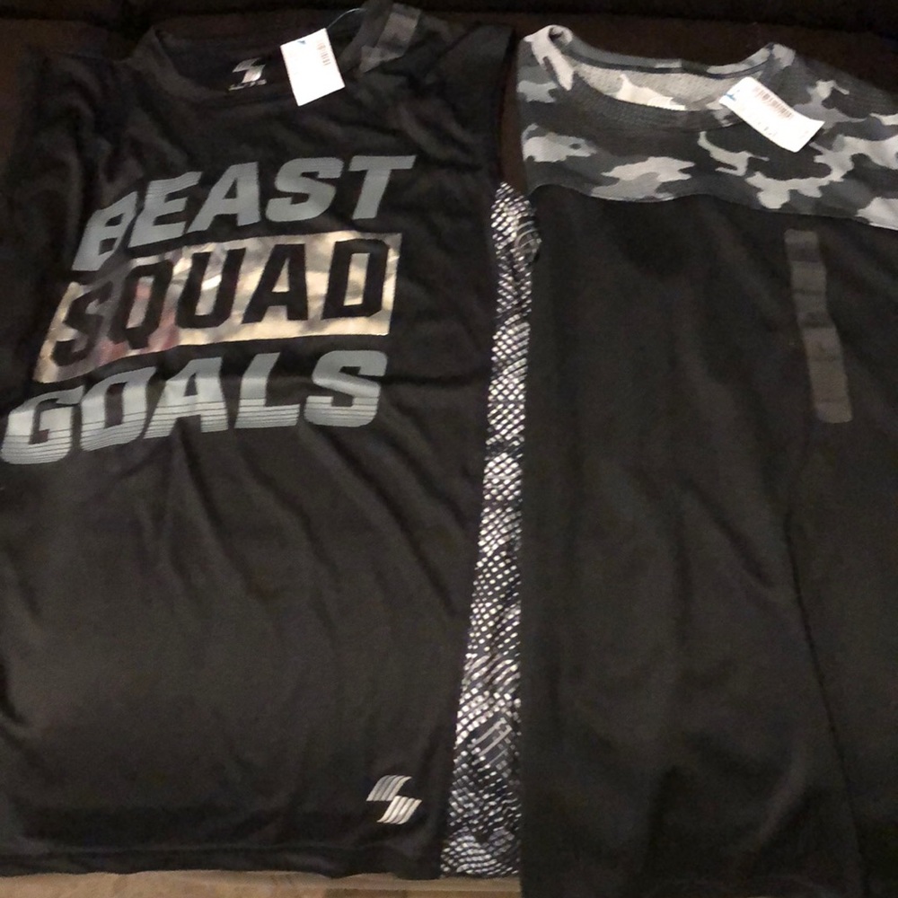 2 BRAND new tank tops.